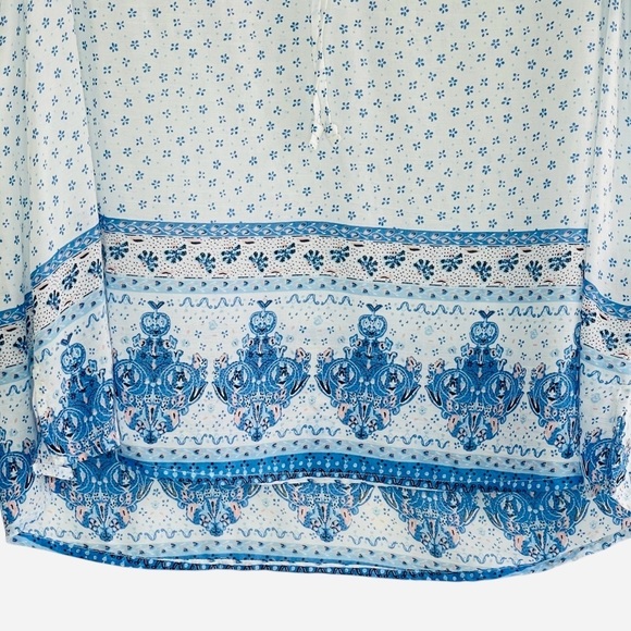 Lucky Brand Blue and White Floral short sleeve Peasant Top size L - Picture 7 of 13